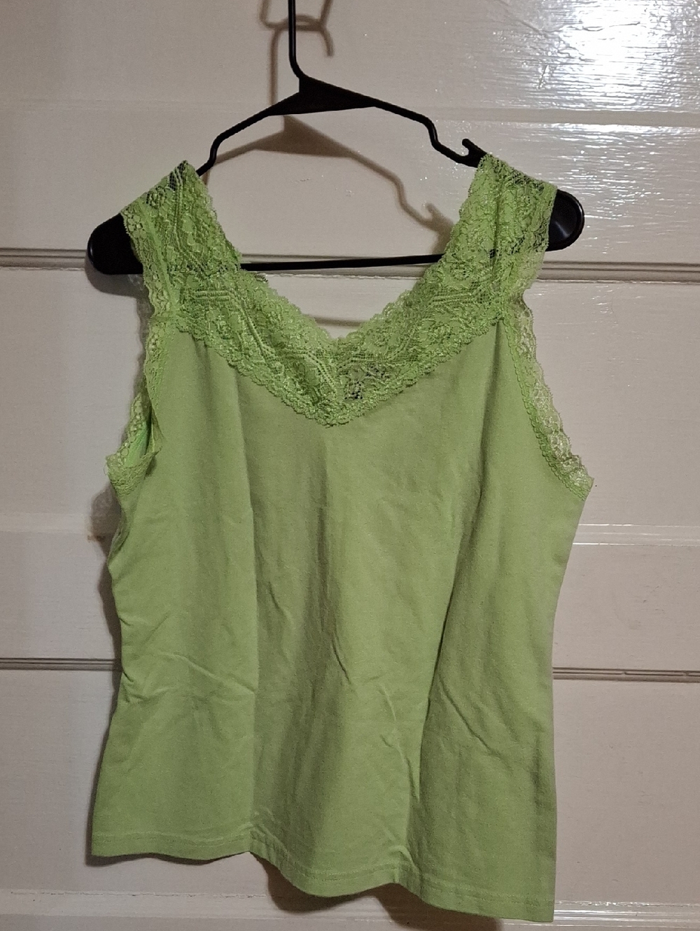 Assouline Lace-Trim V-Neck Camisole in Light Lime (Mis105)